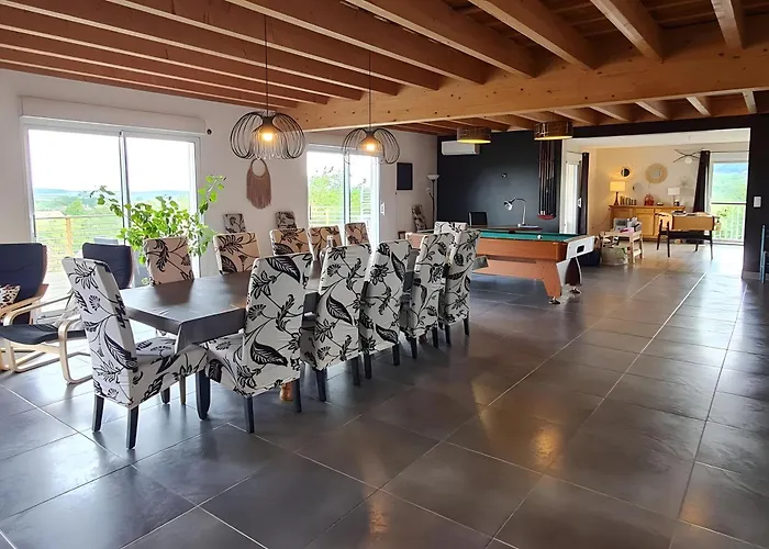 Des Ermites Casa de Férias *