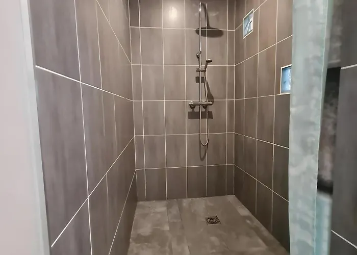 Des Ermites Casa de Férias *