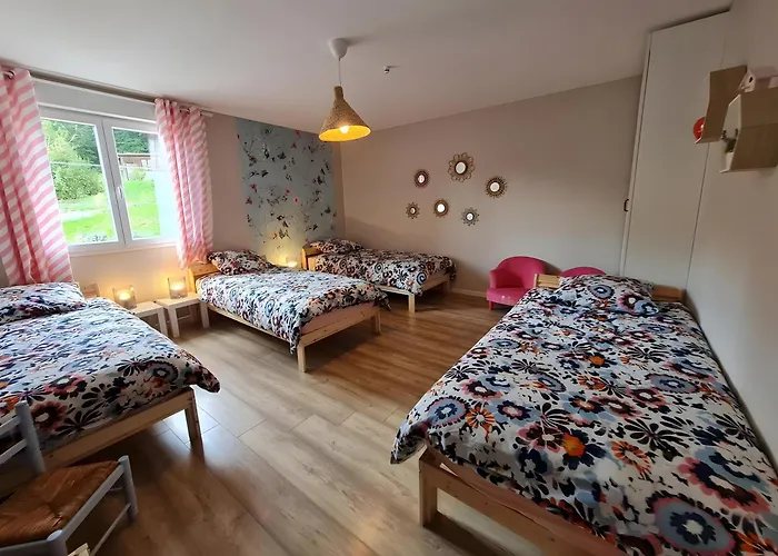 Des Ermites Casa de Férias *