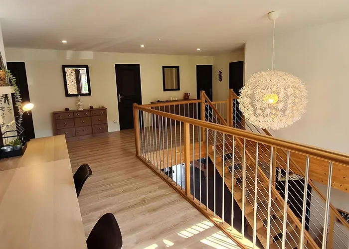 Des Ermites Casa de Férias *